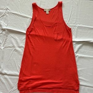 Cute orange tank with little pocket